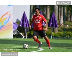 依然充满心气，记者：浓眉当前目标是寻求顶薪提前续约