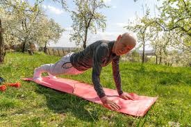 圣地亚哥教士队将贾斯丁·厄普顿交易至老虎，换取多名新秀